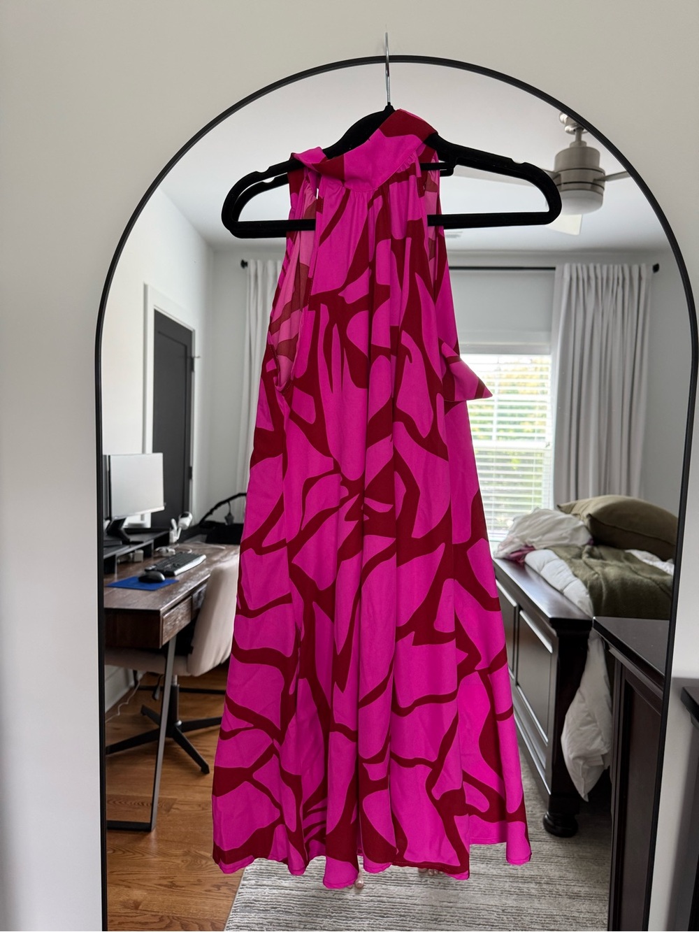 Women’s Fuchsia and Magenta Abstract Midi Dress - Sleeveless